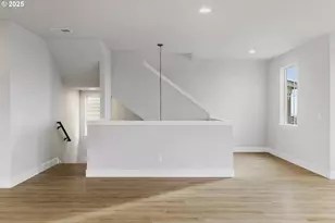 12171 SW Autumnview St, Tigard, OR 97224 - Photo 10