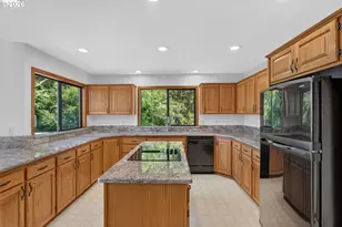 2846 Carriage Way, West Linn, OR 97068 - Photo 10