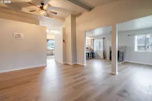 410 SW Broadway St, Mill City, OR 97360 - Photo 6