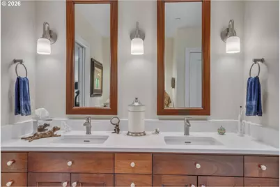 5615 SE Scenic Ln #201, Vancouver, WA 98661 - Photo 36