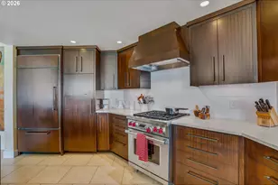 5615 SE Scenic Ln, Vancouver, WA 98661 - Photo 10