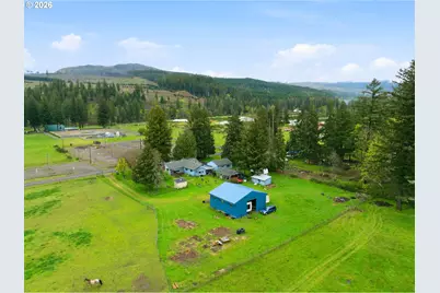 48974 SE Fairview St, Mill City, OR 97360 - Photo 2