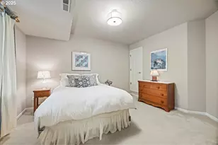 1093 Tyndall Ct, Lake Oswego, OR 97034 - Photo 42