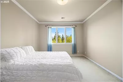 1093 Tyndall Ct, Lake Oswego, OR 97034 - Photo 36