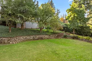 1093 Tyndall Ct, Lake Oswego, OR 97034 - Photo 44