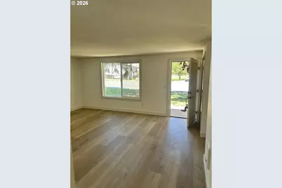 12904 NW 36th Ave, Vancouver, WA 98685 - Photo 2