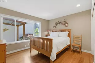 7310 SW Arbor Lake Dr, Wilsonville, OR 97070 - Photo 18