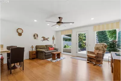 7310 SW Arbor Lake Dr, Wilsonville, OR 97070 - Photo 8