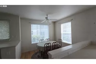 4518 SW 11th St, Gresham, OR 97080 - Photo 10