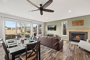 12021 SE Summer Pl, Clackamas, OR 97015 - Photo 12