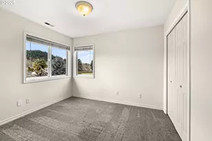 12021 SE Summer Pl, Clackamas, OR 97015 - Photo 34