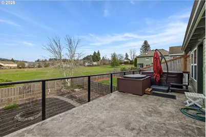 12021 SE Summer Pl, Clackamas, OR 97015 - Photo 38
