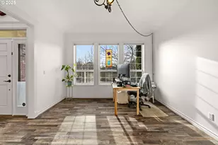 12021 SE Summer Pl, Clackamas, OR 97015 - Photo 4