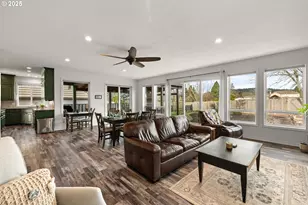 12021 SE Summer Pl, Clackamas, OR 97015 - Photo 16