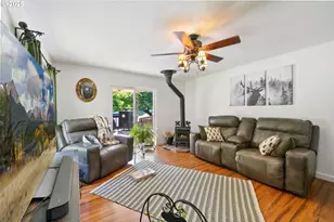 99996 Lone Pine Ln, Myrtle Point, OR 97458 - Photo 10