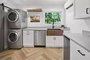 2010 SW Schaeffer Rd, West Linn, OR 97068 - Photo 24