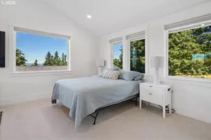 2010 SW Schaeffer Rd, West Linn, OR 97068 - Photo 28