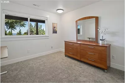 2010 SW Schaeffer Rd, West Linn, OR 97068 - Photo 38