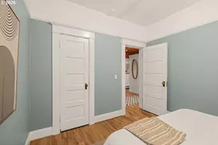 2046 NW Flanders St, Portland, OR 97209 - Photo 18