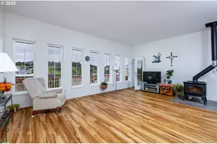 60 SE Cook Ave, Depoe Bay, OR 97341 - Photo 6