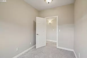 49 Essex Dr, Kelso, WA 98626 - Photo 28