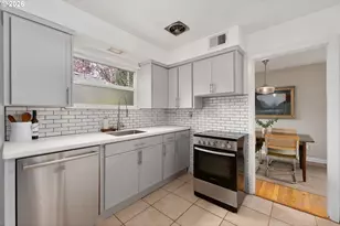 3325 NE Rosa Parks Way, Portland, OR 97211 - Photo 14