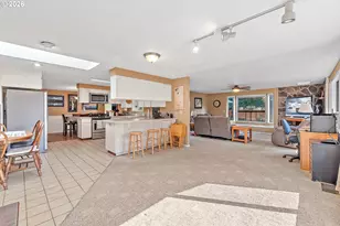 128 NE 12th Ave, Canby, OR 97013 - Photo 16