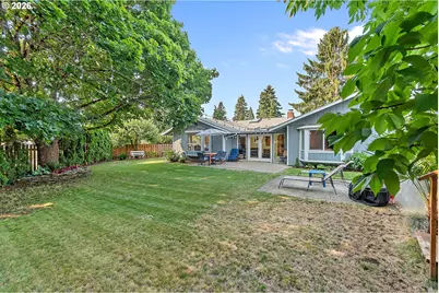 128 NE 12th Ave, Canby, OR 97013 - Photo 40