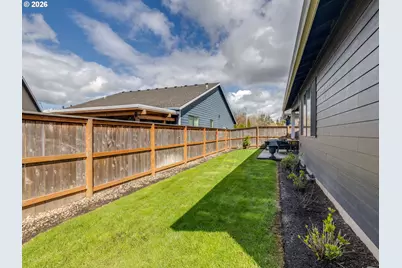 2893 4th St, Hubbard, OR 97032 - Photo 30
