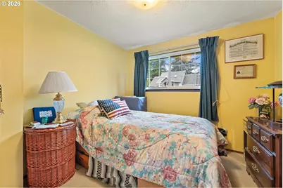 15781 NE Holladay St, Portland, OR 97230 - Photo 14