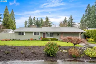 15781 NE Holladay St, Portland, OR 97230 - Photo 2