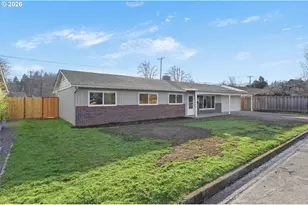 810 E 37th Ave, Eugene, OR 97405 - Photo 2