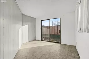 810 E 37th Ave, Eugene, OR 97405 - Photo 40