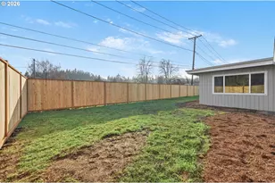 810 E 37th Ave, Eugene, OR 97405 - Photo 46