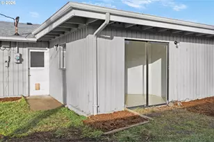 810 E 37th Ave, Eugene, OR 97405 - Photo 38