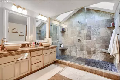 2132 SE Douglas Pl, Gresham, OR 97080 - Photo 28