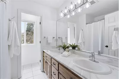 7673 SW Vlahos Dr, Wilsonville, OR 97070 - Photo 26