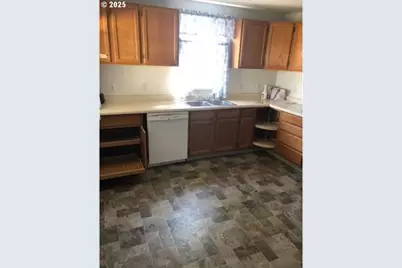 226 W Hartley Ave, Hermiston, OR 97838 - Photo 6