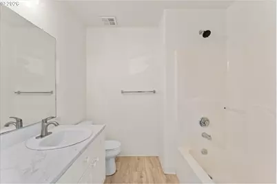 15647 NE Beech St, Portland, OR 97230 - Photo 18