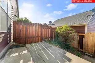 15647 NE Beech St, Portland, OR 97230 - Photo 16