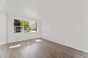 15647 NE Beech St, Portland, OR 97230 - Photo 12