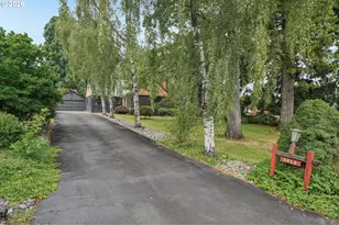 5625 SE Oetkin Rd, Milwaukie, OR 97267 - Photo 2