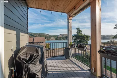 1495 NE Lake Dr, Lincoln City, OR 97367 - Photo 6