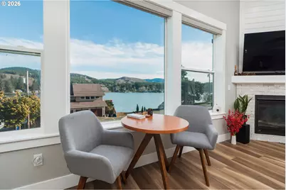 1495 NE Lake Dr, Lincoln City, OR 97367 - Photo 8