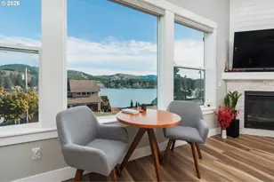 1495 NE Lake Dr, Lincoln City, OR 97367 - Photo 8