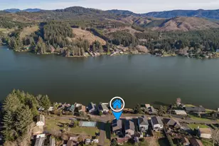 1495 NE Lake Dr, Lincoln City, OR 97367 - Photo 2