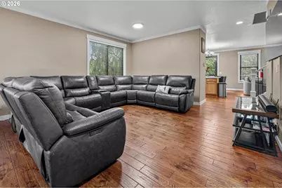 4282 SE Viewpoint Dr, Troutdale, OR 97060 - Photo 8