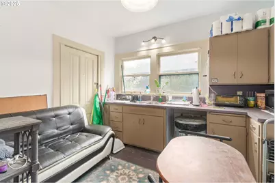 1492 Pearl St, Eugene, OR 97401 - Photo 10