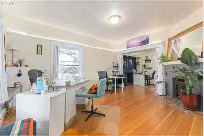 1492 Pearl St, Eugene, OR 97401 - Photo 4