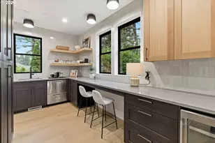 14100 Knaus Rd, Lake Oswego, OR 97034 - Photo 16